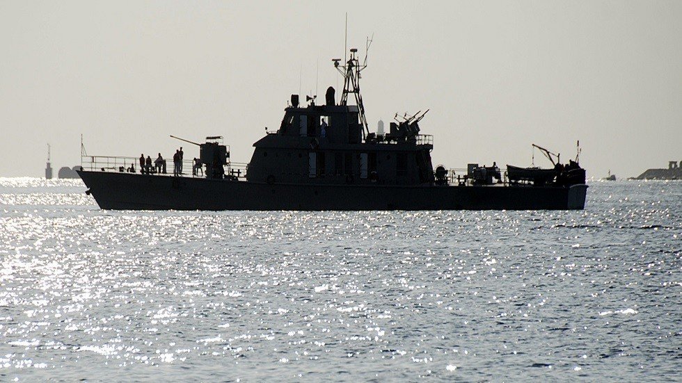 مسؤول إيراني يكشف سبب احتجاز ناقلة النفط البريطانية 