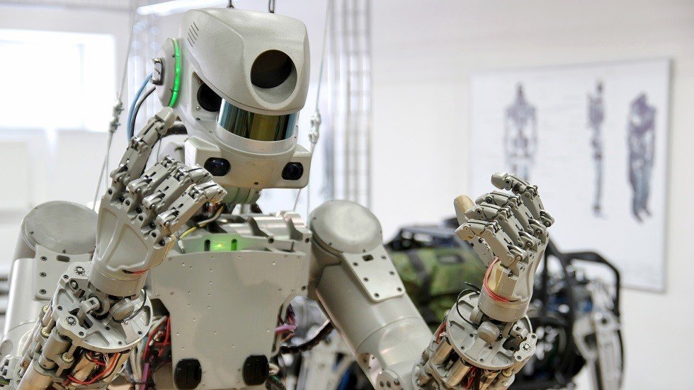 متى تطلق روسيا روبوتها المتطور إلى الفضاء؟