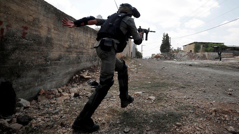 "الشاباك": رصدنا شبكة تجسس واسعة من إسرائيليين وفلسطينيين لصالح إيران