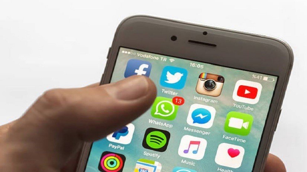 عمالقة التكنولوجيا تواجه تحقيقا واسعا بسبب 