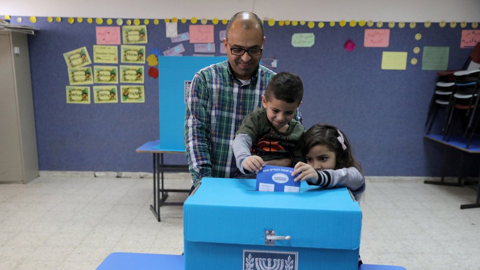 إسرائيل.. ائتلاف يساري جديد يطلب دعم العرب ويتعهد بمكافحة "العنصرية والاحتلال"
