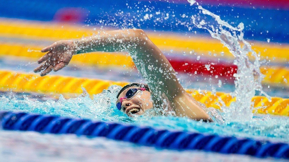 فريدة عثمان تهدي مصر ميدالية في مونديال السباحة