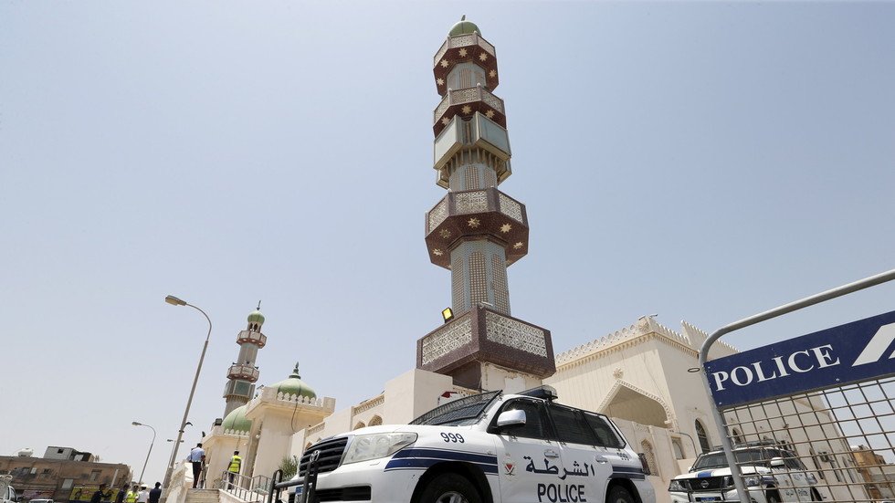 حبس 11 متهما بالتجمهر من "البدون" في الكويت