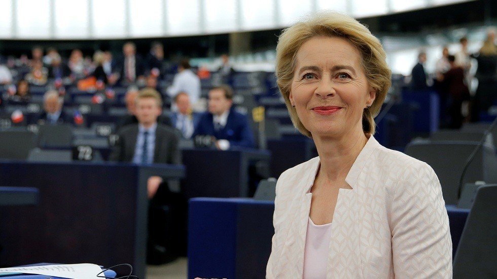 رئيسة المفوضية الأوروبية ترغب في "إعادة التوازن" للاتحاد