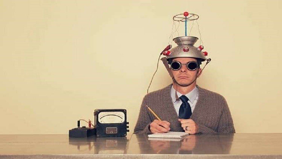 أداة قراءة ذهنية تتنبأ بما تريد قوله قبل النطق به!