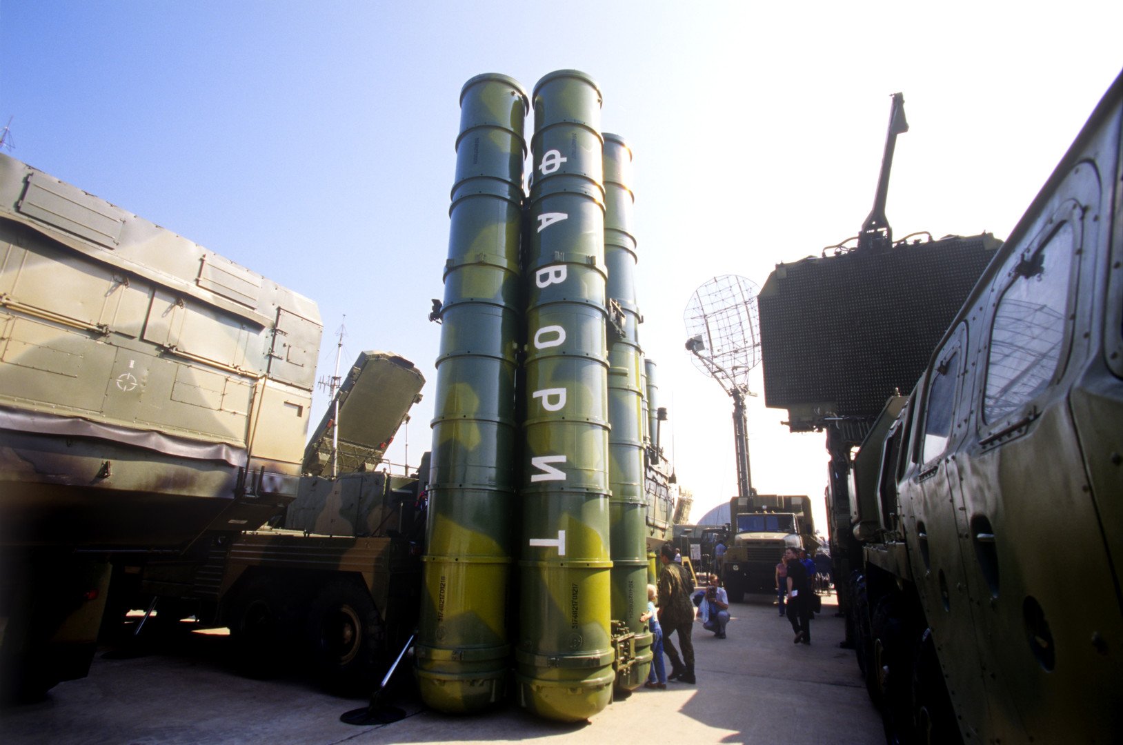 تقرير إسرائيل: روسيا استكملت نصب جميع بطاريات صواريخ 