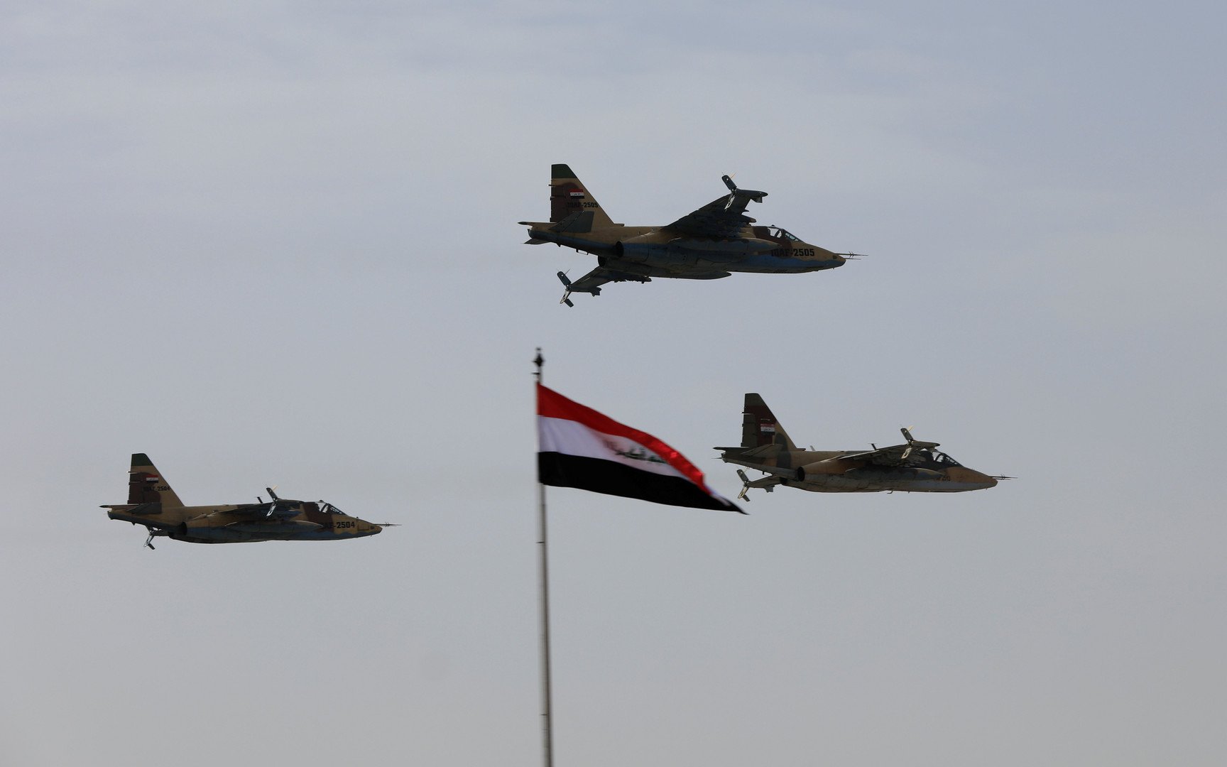 العراق.. انطلاق عملية عسكرية في ثلاث محافظات حتى الحدود مع سوريا