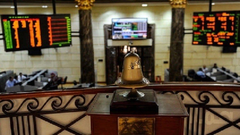 البورصة المصرية تخسر نحو 2.3 مليار جنيه في يوم واحد