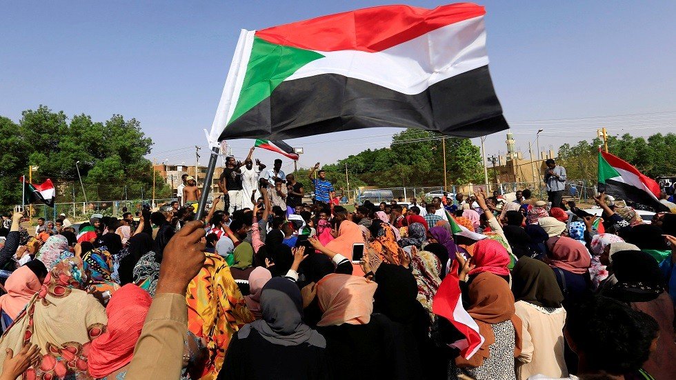 الوسيط الإفريقي في السودان يجري اجتماعات منفصلة مع 