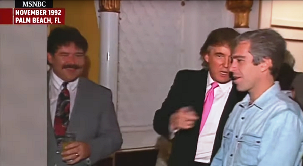 شاهد.. ترامب وإبشتاين معا في حفل عام 1992