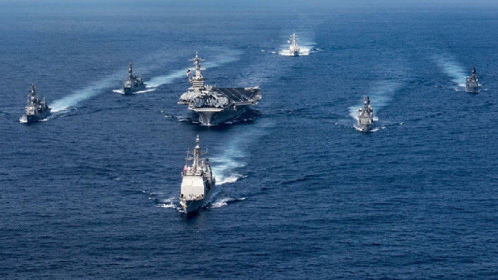 مسؤولون أمريكيون يطلعون دبلوماسيين أجانب على خطة للأمن البحري في الخليج