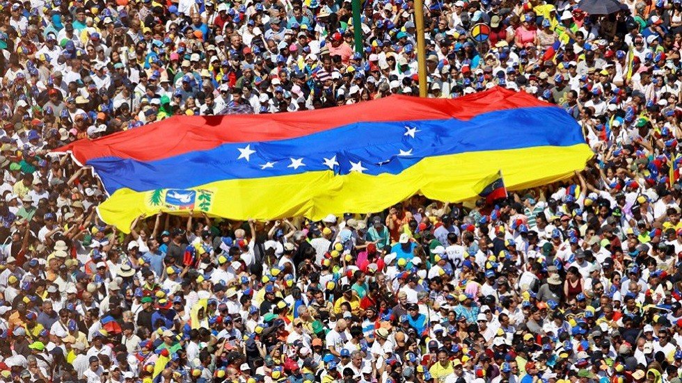 تفاؤل حذر يخيم على محادثات الحكومة والمعارضة الفنزويليتين 