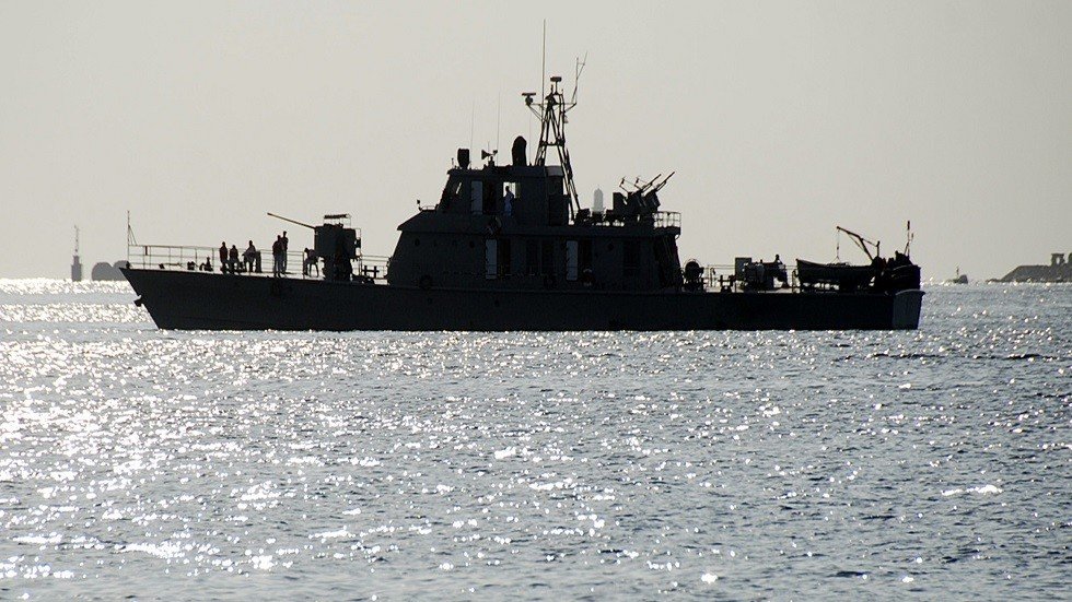 مسؤول إيراني يكشف سبب احتجاز ناقلة النفط البريطانية 