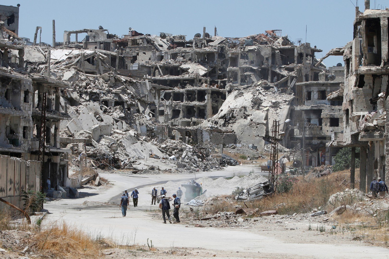 دولة عملاقة تستعد لإعادة إعمار سوريا