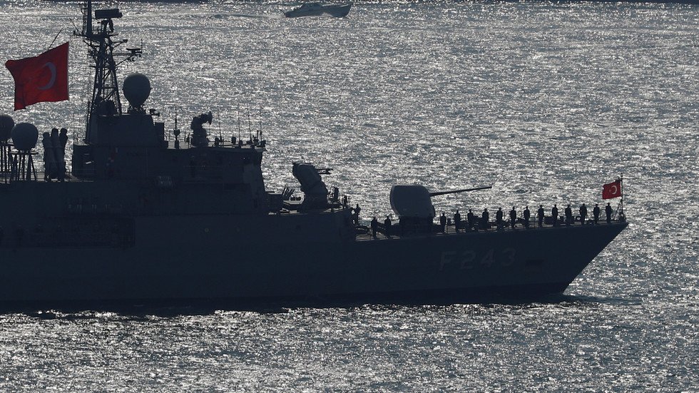 هواجس تركية من اندلاع حرب مع فرنسا في مياه شرق المتوسط!