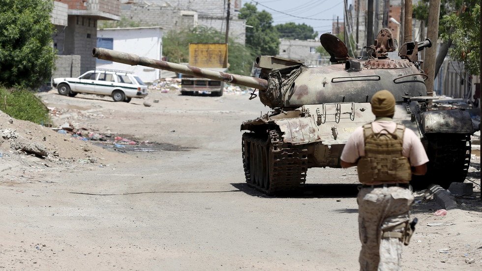 مقتل 19 أمنيا بهجوم لـ"القاعدة" جنوبي اليمن