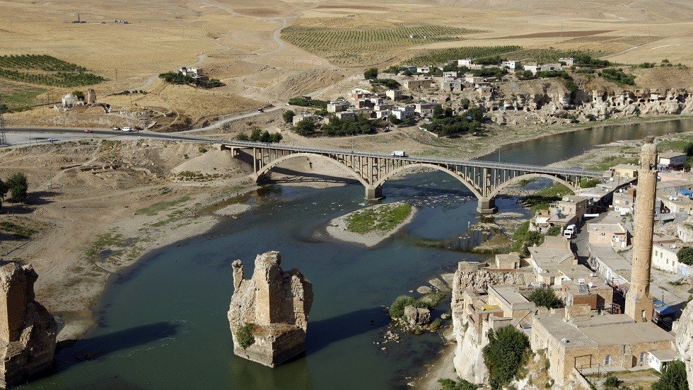 نشطاء: تركيا تبدأ ملء خزان سد ضخم على نهر دجلة