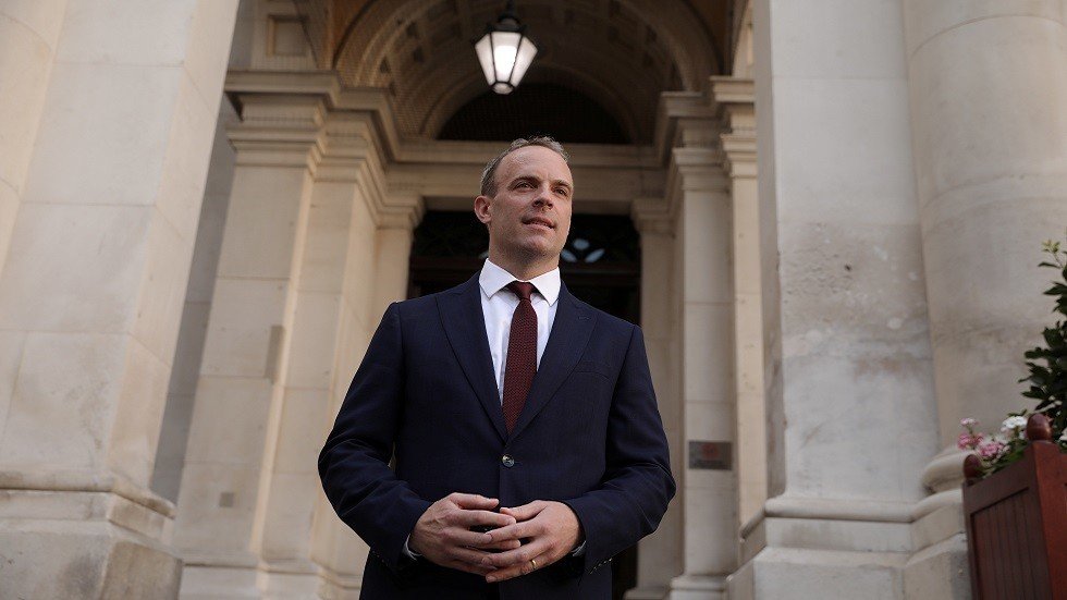 بريطانيا تعتزم حشد تحالف يواجه إيران وروسيا