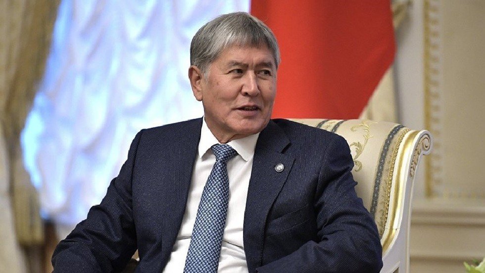 شرطة قرغيزستان تطلق عملية أمنية لاحتجاز رئيس البلاد السابق ألمازبيك أتامبايف