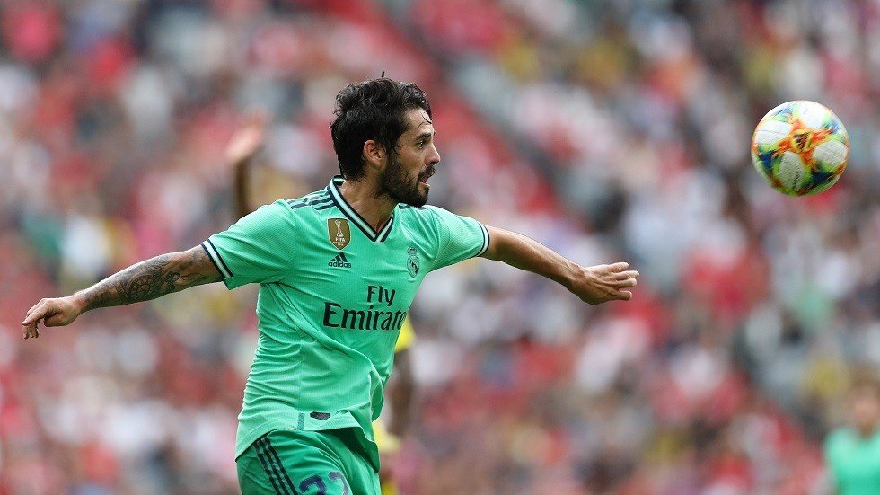 بالفيديو .. هدف "عالطاير" بقدم إيسكو