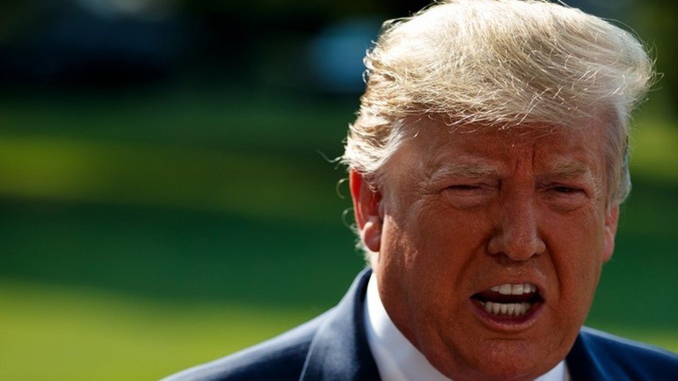 ترامب في إشارة إلى ماكرون: ليس من حق أحد أن يتحدث مع إيران نيابة عن الولايات المتحدة