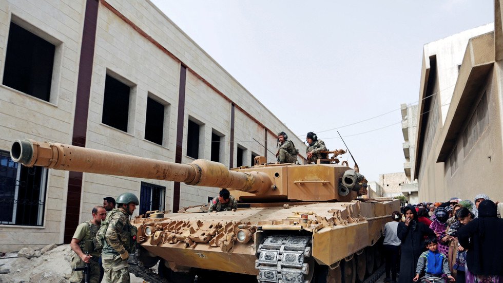 إصابة جنديين تركيين بهجوم لوحدات الحماية الكردية على عفرين شمالي سوريا