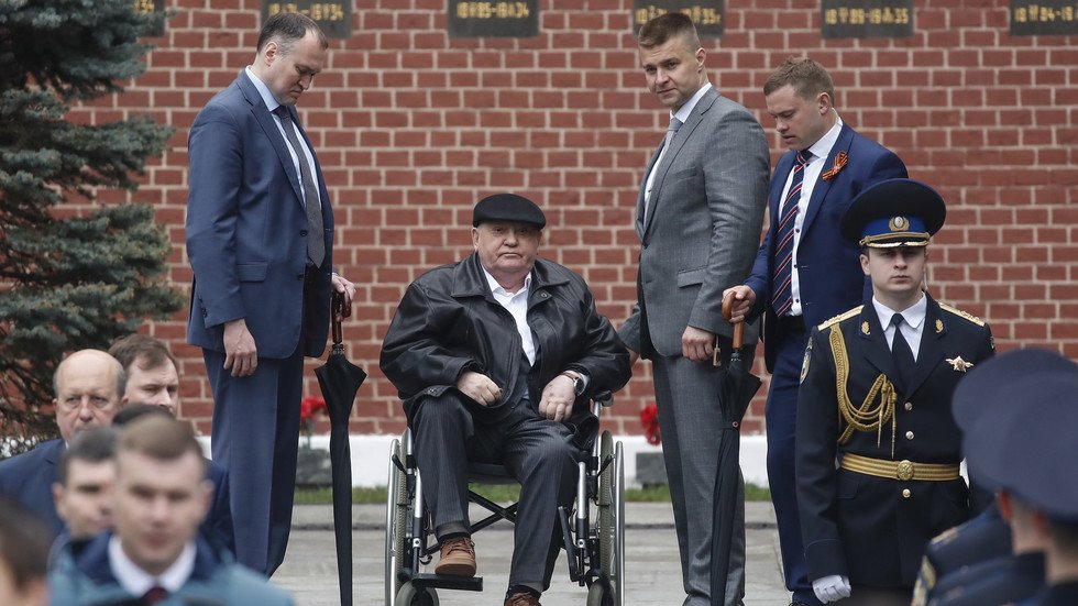 صندوق غورباتشوف يفند مزاعم تدهور صحة آخر زعيم سوفيتي!