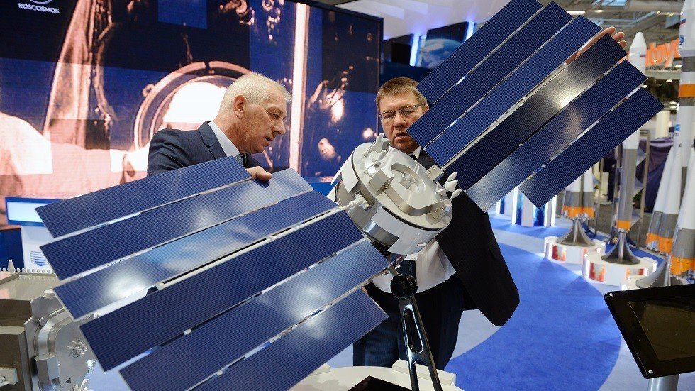 روسيا تطور أقمارا صناعية تدمر نفسها ذاتيا!