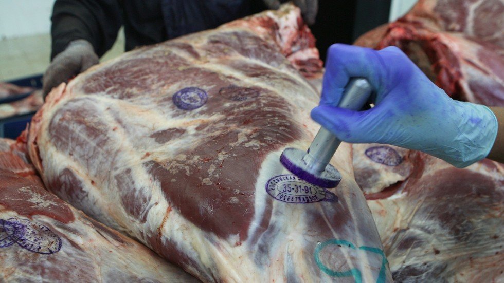 روسيا تبحث توريد لحوم حلال إلى باكستان