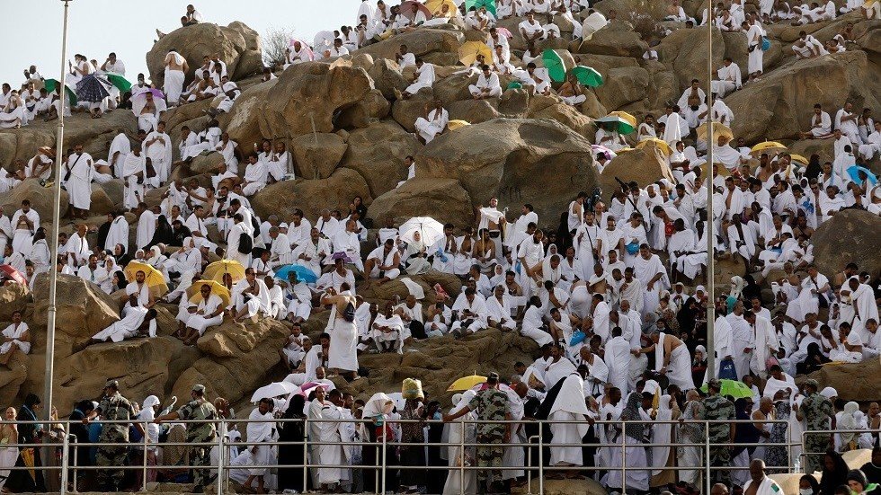 صورة رجل أمن سعودي تغزو مواقع التواصل الاجتماعي وتجوب الإنترنت حول العالم