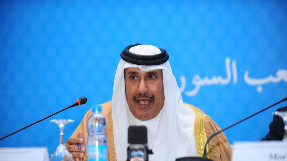 حمد بن جاسم يثير غضب المغردين السعوديين والإماراتيين بتغريدة عن "العلاقات بين حليفين"