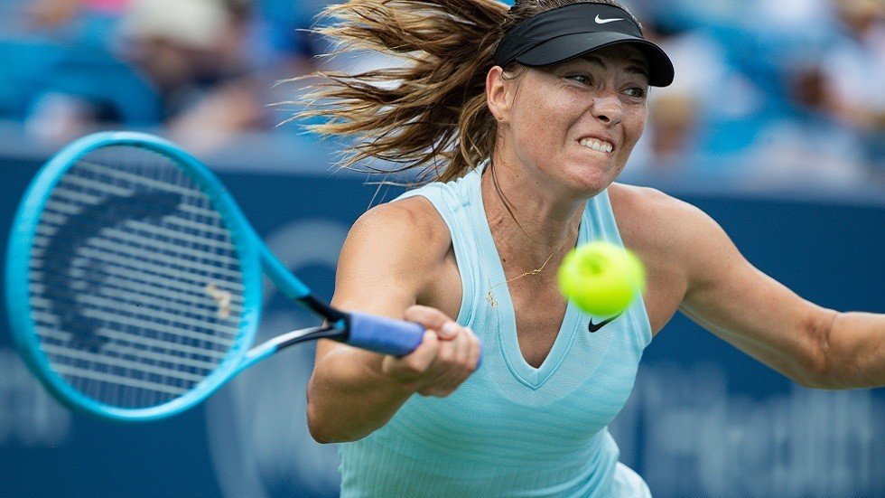 بارتي تهزم شارابوفا في ثاني أدوار سينسيناتي الأمريكية