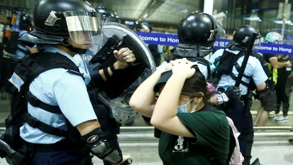 ترامب يحث نظيره الصيني على لقاء محتجي هونغ كونغ