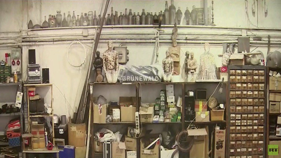 معرض لفنان إسباني في موسكو