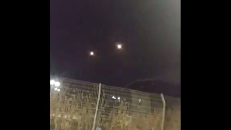 لحظة اعتراض 