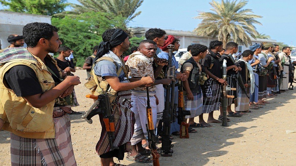 سفراء أربع دول غربية يجتمعون مع وفد حوثي في طهران