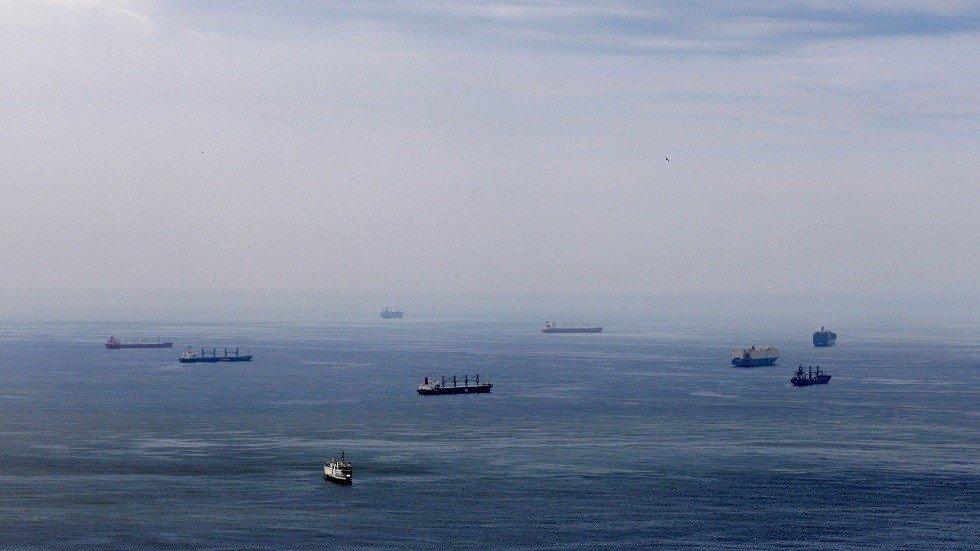 ترامب يفكر بفرض حصار بحري على فنزويلا