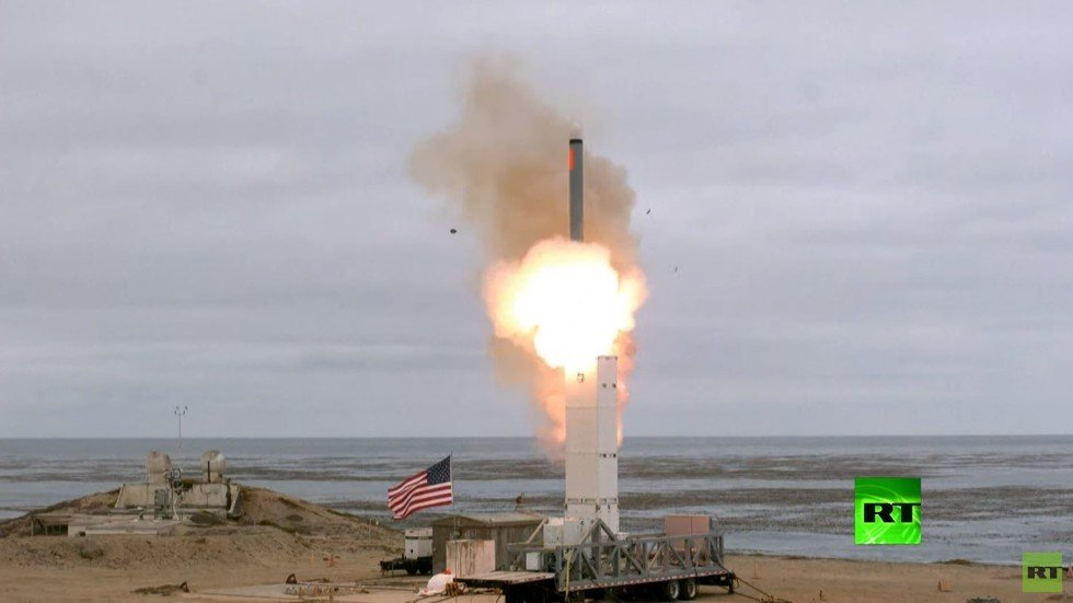 بعد خروجها منه.. الولايات المتحدة تدرس تصنيع صواريخ مختلفة حظرها الاتفاق مع روسيا