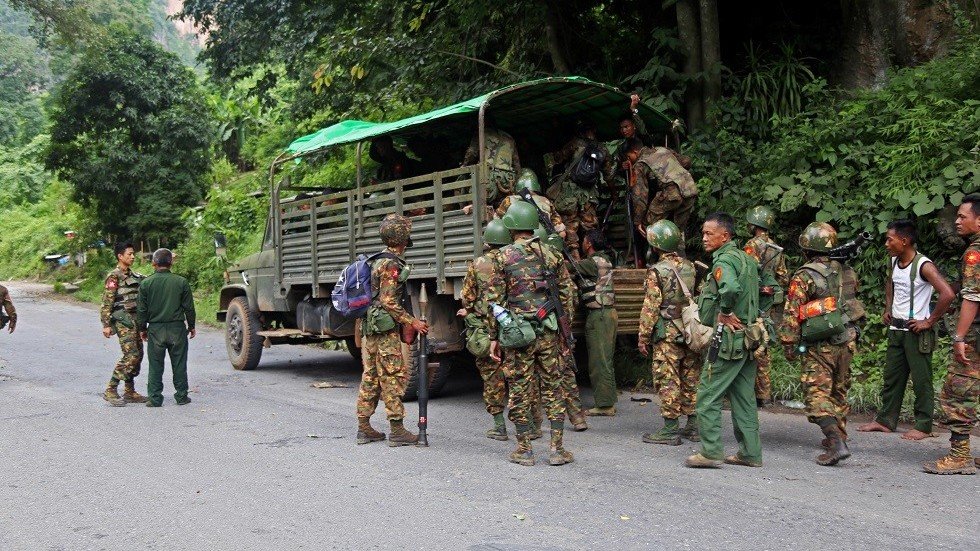 مقتل 19 ونزوح أكثر من 2000 بسبب قتال في ميانمار