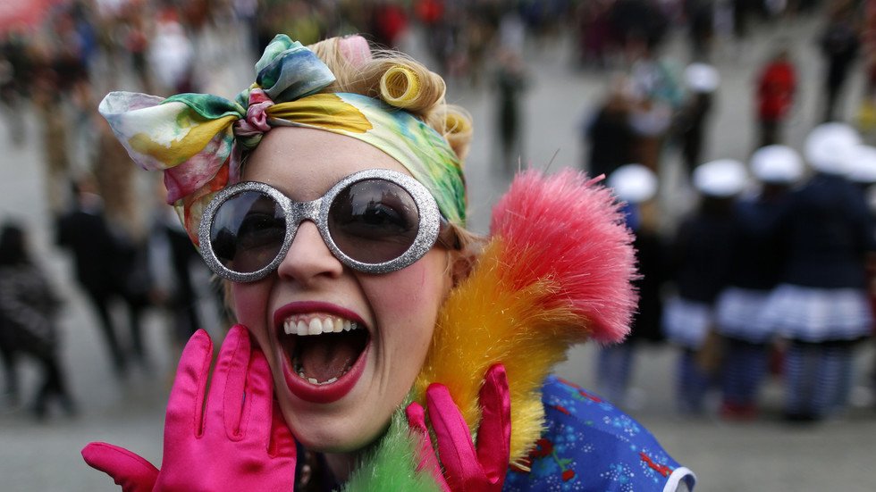 "غاز الضحك" يقتل سيدة بريطانية!