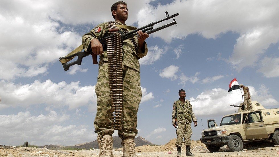 اليمن.. قتلى وجرحى في اشتباكات بين القوات اليمنية و