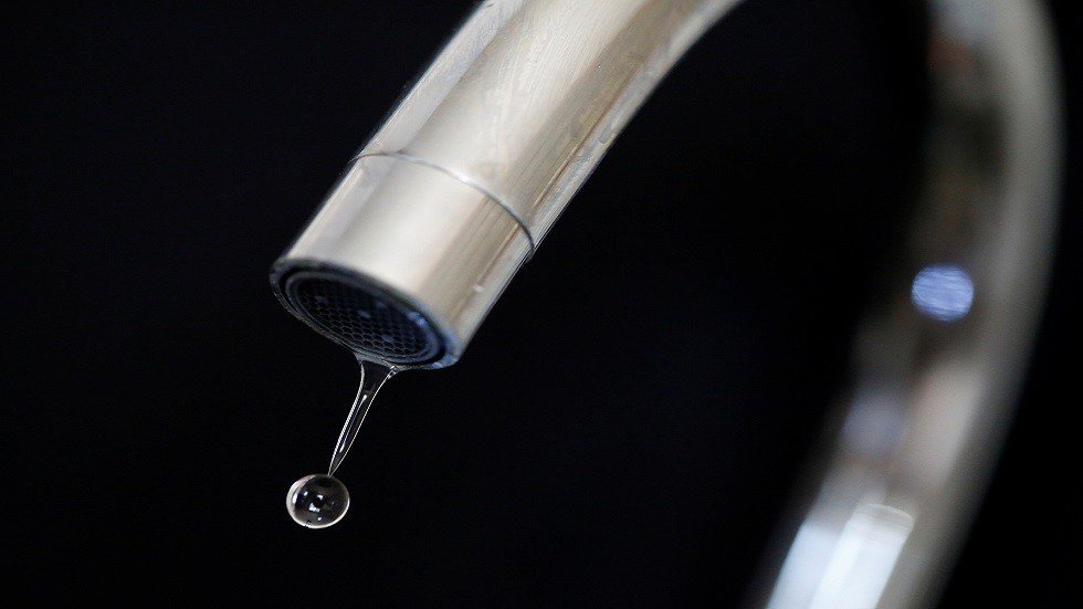 الأردن.. اعتداء خطير على ناقل مياه رئيسي يغرق 5 محافظات في العطش (فيديو)