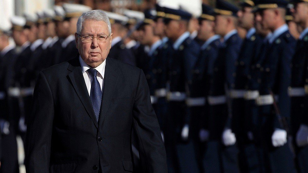 الجزائر.. بن صالح يقيل المدير العام للأمن