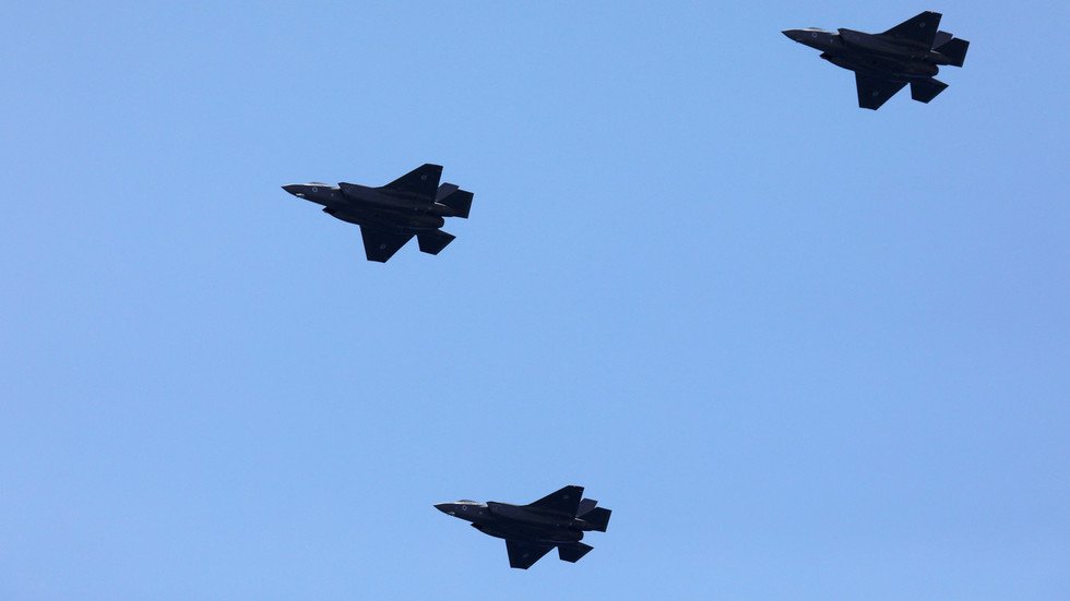 إسرائيل تعلن قصف مواقع في دمشق لإحباط هجوم ضد أهداف داخلها