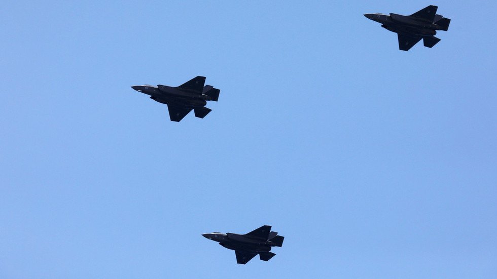 إيران تشجع 3 دول عربية على محاربة إسرائيل