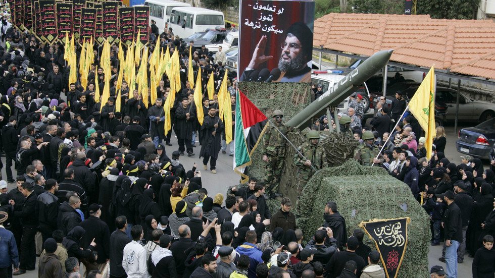 "التايمز": الطائرتان المسيرتان بالضاحية استهدفتا تكنولوجيا صواريخ حزب الله