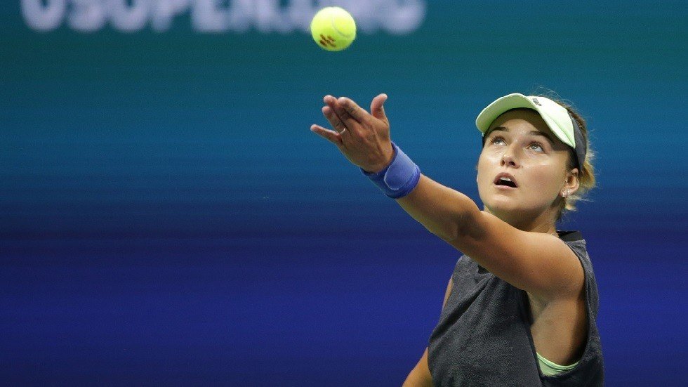الروسية كالينسكايا تصعق ستيفينز في بطولة أمريكا المفتوحة