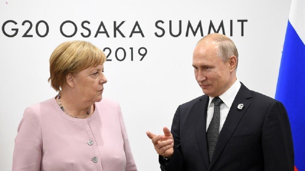 لماذا أرادت ميركل الانتقام من بوتين؟