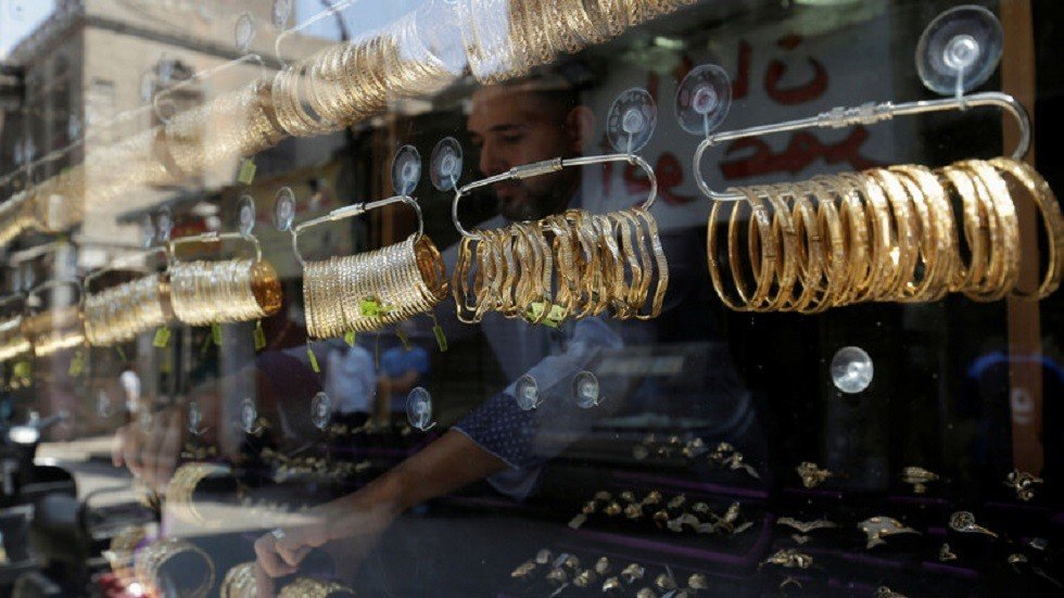 "الملاذ الآمن" يبلغ أعلى سعر في تاريخ مصر