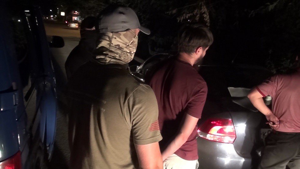 الأمن الروسي يلقي القبض على متهم بالتخطيط لأعمال إرهابية جنوبي البلاد